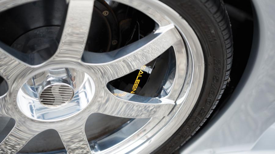 Колеса Saleen S7 2004 года  (фото 9 из 27)
